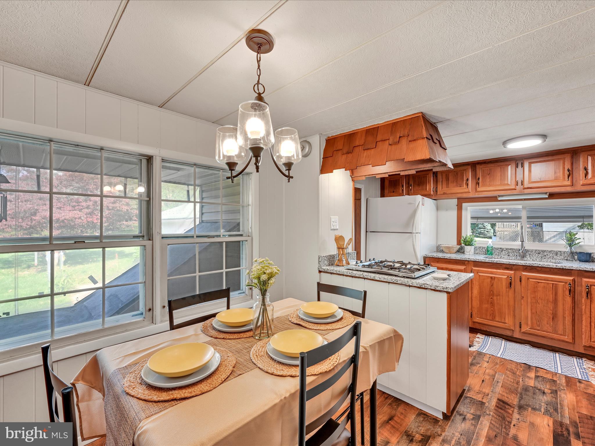 201 Buck Heights Road Quarryville, PA 17566 - Photo 7 of 26 Dining Area