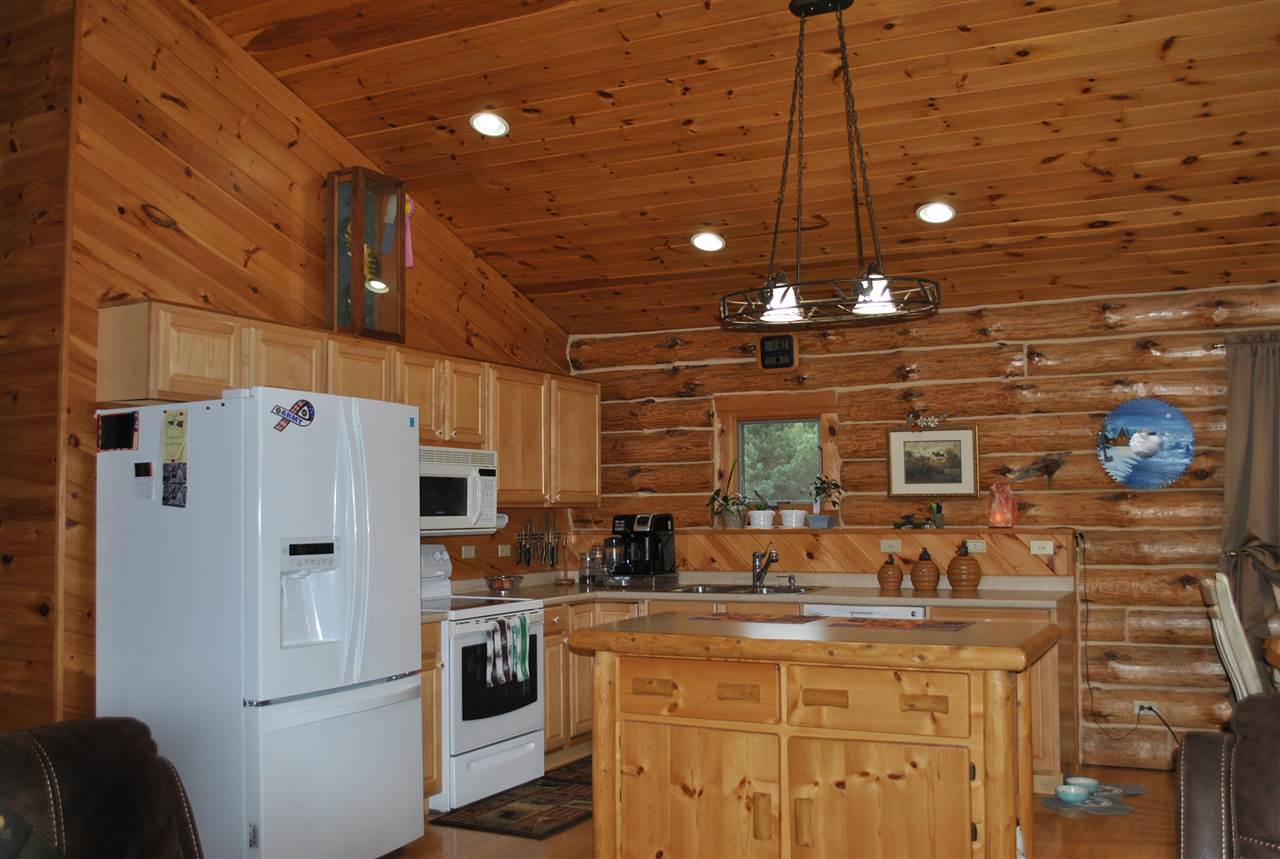 6525 West Phelps Road Manton, MI 49663 - Photo 3 of 46 1881568-2.JPG