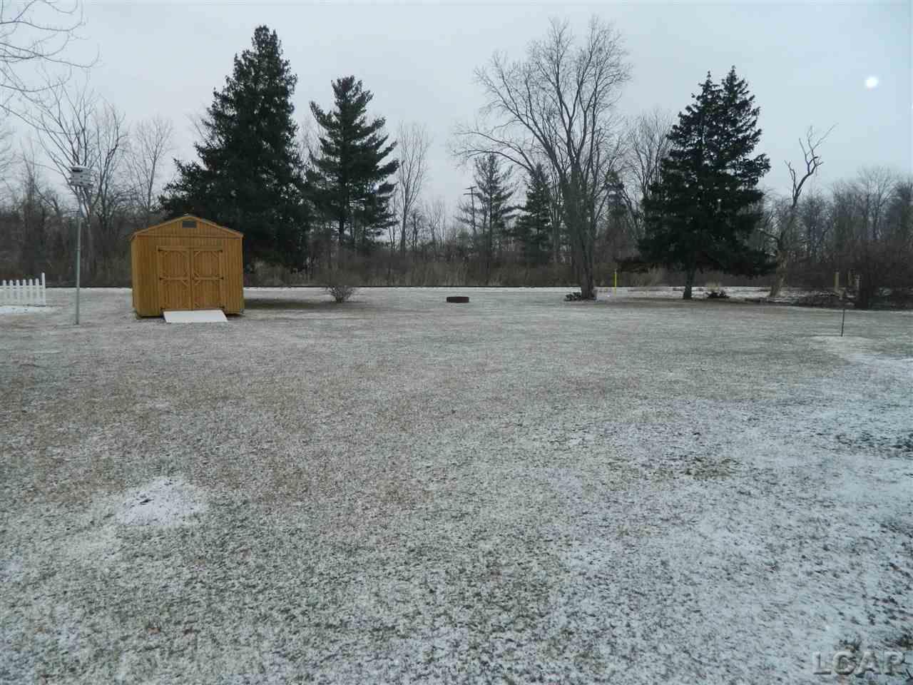 3744 Deerfield Road Adrian, MI 49221 - Photo 21 of 24 31371771-20.JPG