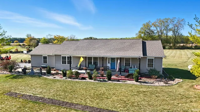$390,000 | 3826 County Road 45, Auburn, IN 46706