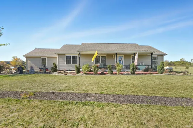 $390,000 | 3826 County Road 45, Auburn, IN 46706