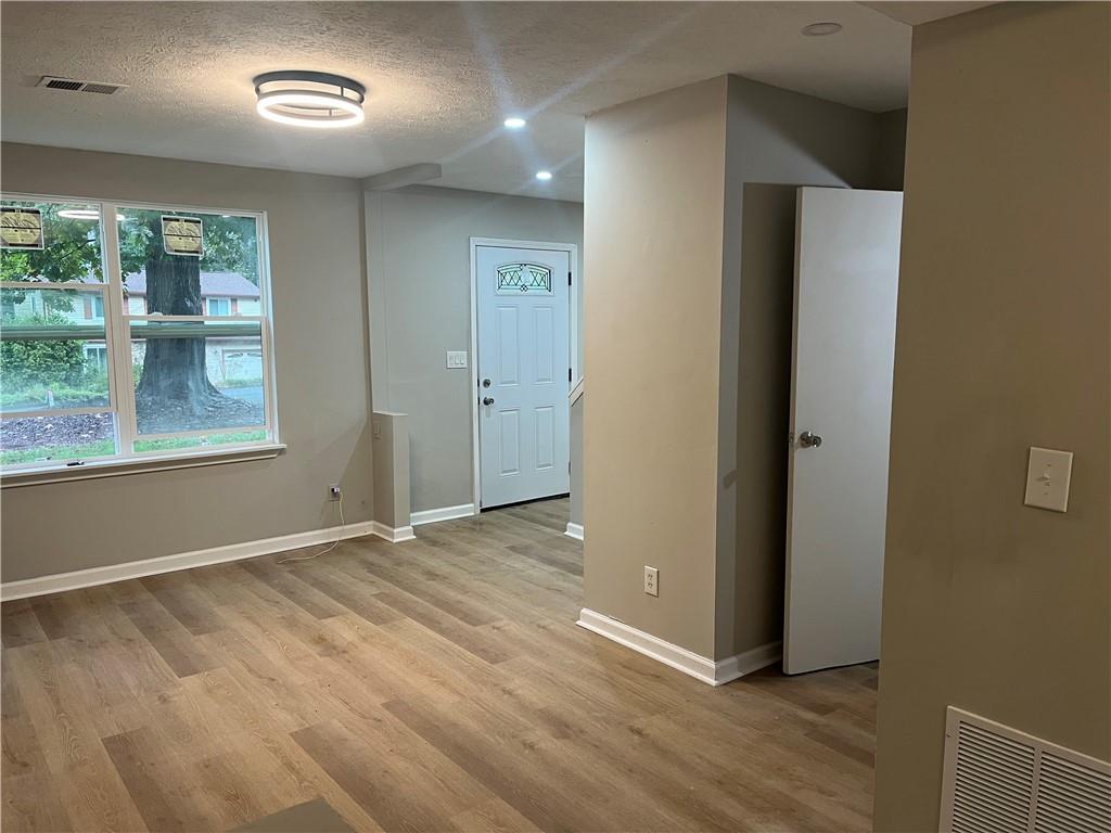 1133 Sandune Drive Norcross, GA 30093 - Photo 3 of 30