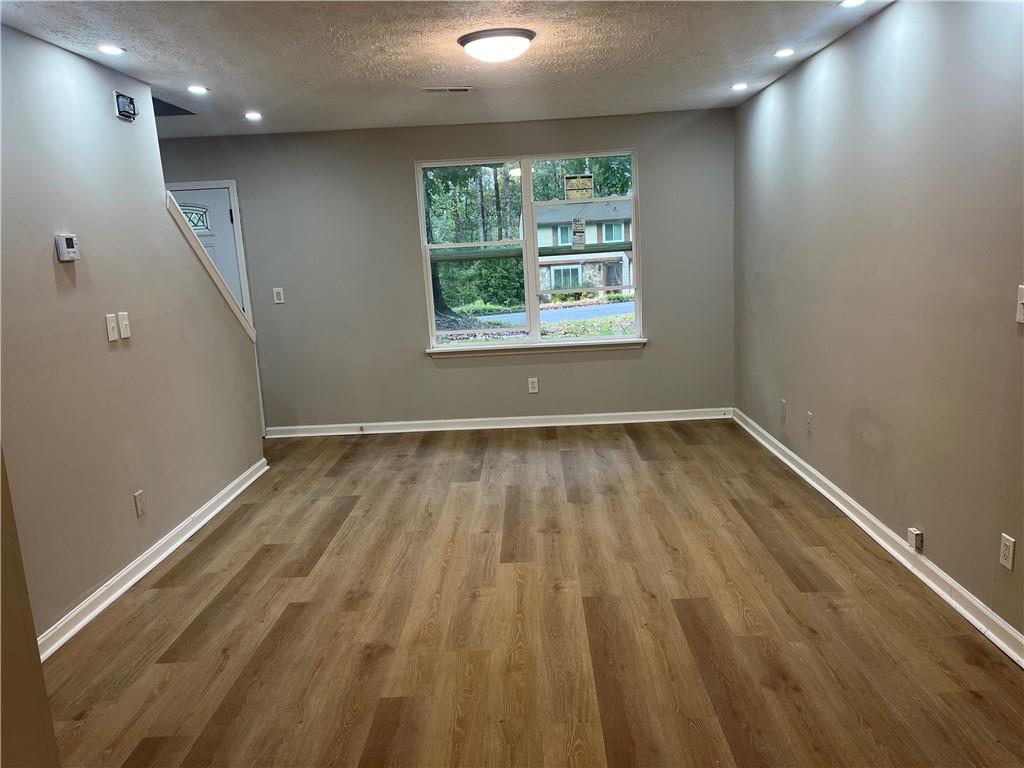 1133 Sandune Drive Norcross, GA 30093 - Photo 6 of 30