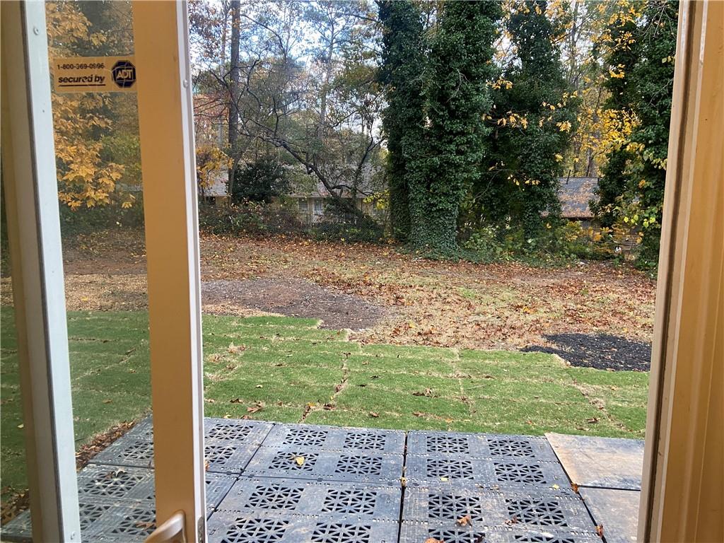 1133 Sandune Drive Norcross, GA 30093 - Photo 10 of 30