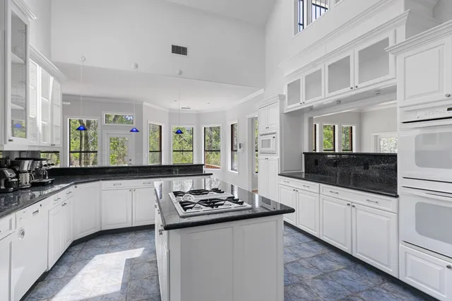 $800,000 | 10914 Olde Mint House Lane, Tomball, TX 77375