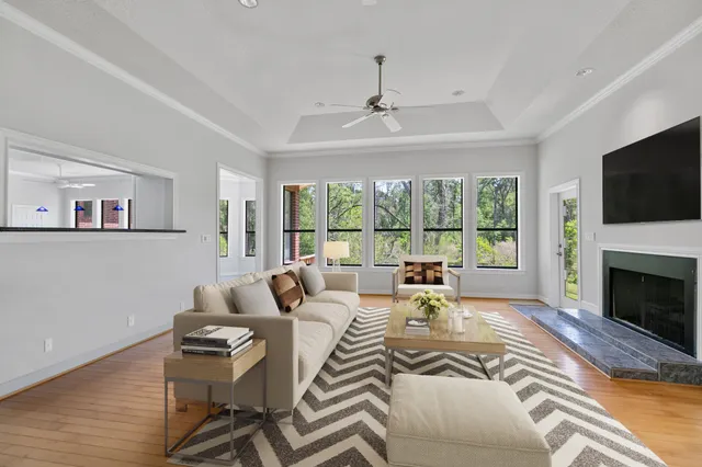 $800,000 | 10914 Olde Mint House Lane, Tomball, TX 77375