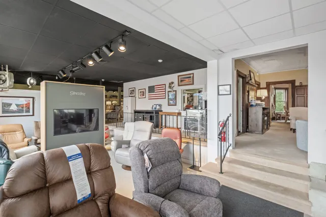 $749,000 | 460 Union Avenue, Laconia, NH 03246