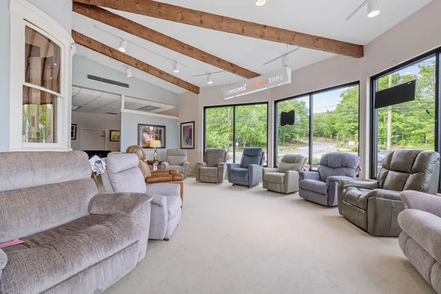 $749,000 | 460 Union Avenue, Laconia, NH 03246