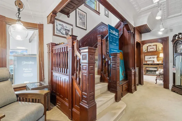 $749,000 | 460 Union Avenue, Laconia, NH 03246