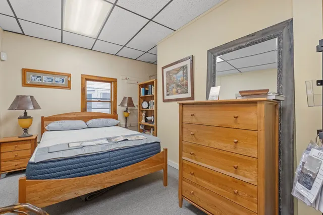 $749,000 | 460 Union Avenue, Laconia, NH 03246