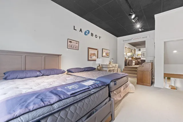 $749,000 | 460 Union Avenue, Laconia, NH 03246