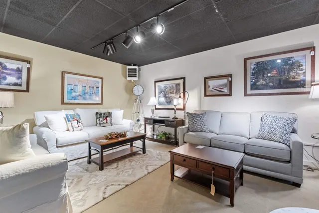 $749,000 | 460 Union Avenue, Laconia, NH 03246