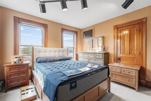 $749,000 | 460 Union Avenue, Laconia, NH 03246