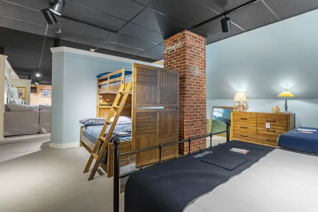 $749,000 | 460 Union Avenue, Laconia, NH 03246