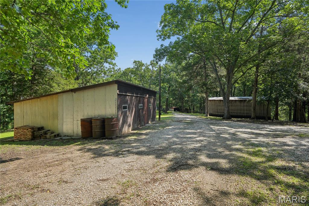 7957 County Line Road Robertsville, MO 63072 - Photo 19 of 31