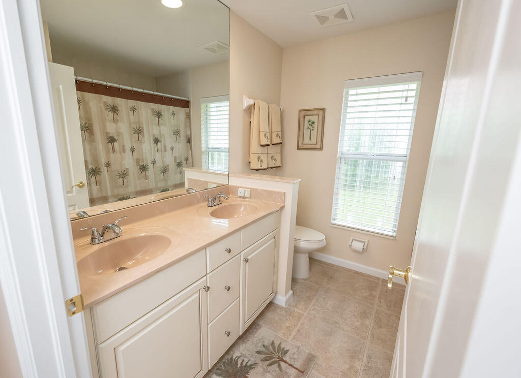 2680 Southwest Windship Way Stuart, FL 34997 - Photo 39 of 53 L1920667