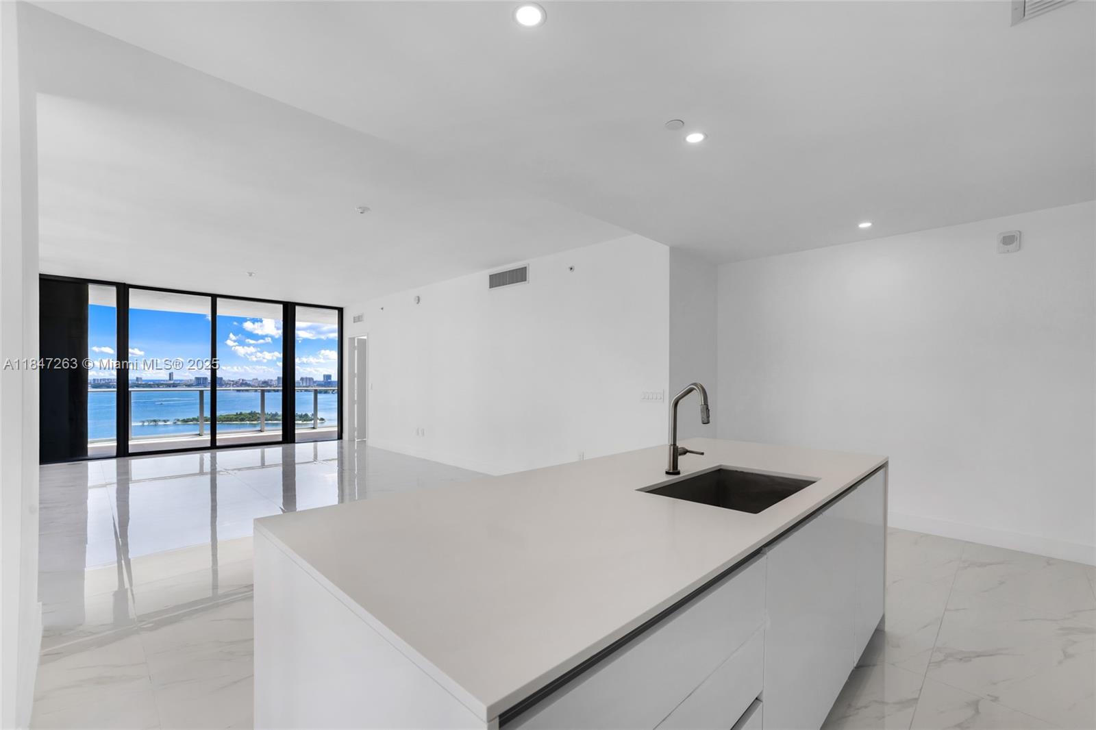 700 Northeast 24th Street, Unit 2101 Miami, FL 33137 - Photo 14 of 100