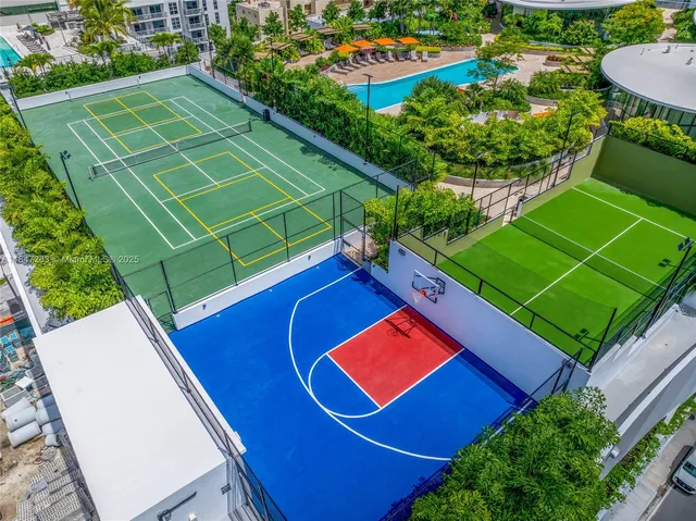 $2,590,000 | 700 Northeast 24th Street, Unit 2101, Miami, FL 33137