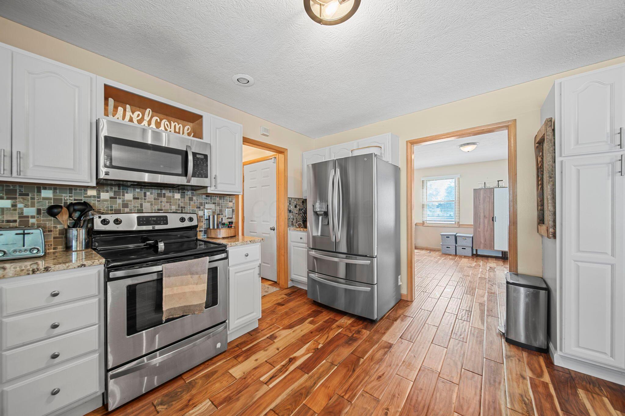 4415 Maple Grove Road Marion, OH 43302 - Photo 10 of 43 original-B3C35735-8DBF-471D-8618-54C232A