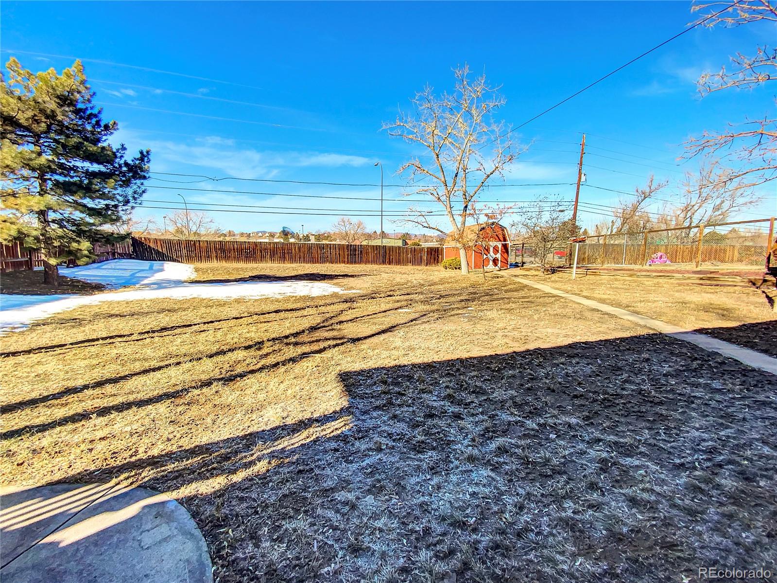 7643 Webster Way Arvada, CO 80003 - Photo 9 of 26