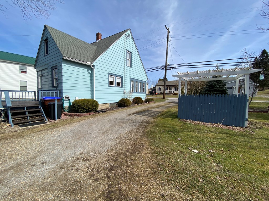 113 South Main Street Seneca, PA 16346 - Photo 5 of 37