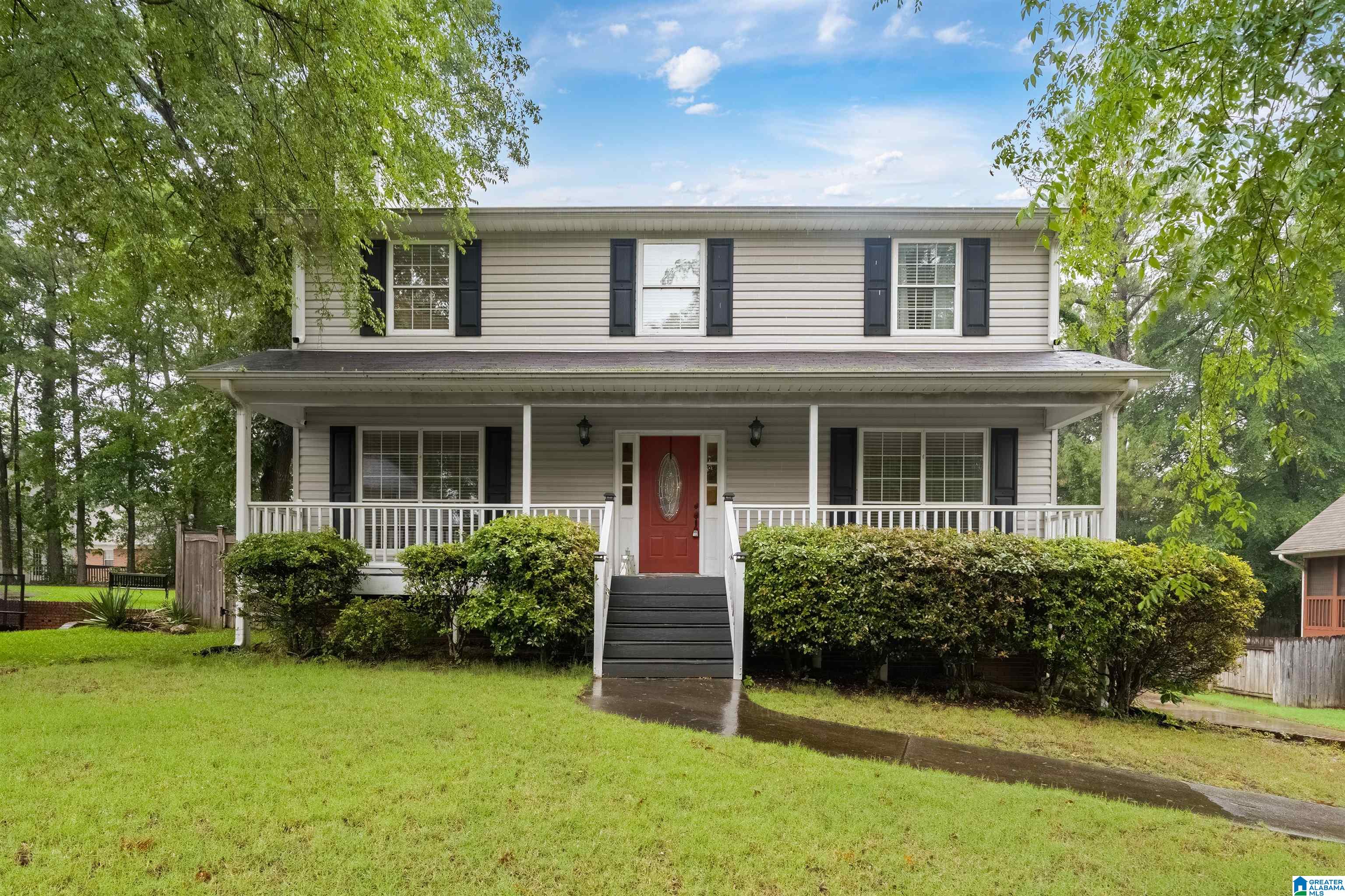 138 Cambridge Lane Alabaster, AL 35007 - Photo 2 of 28
