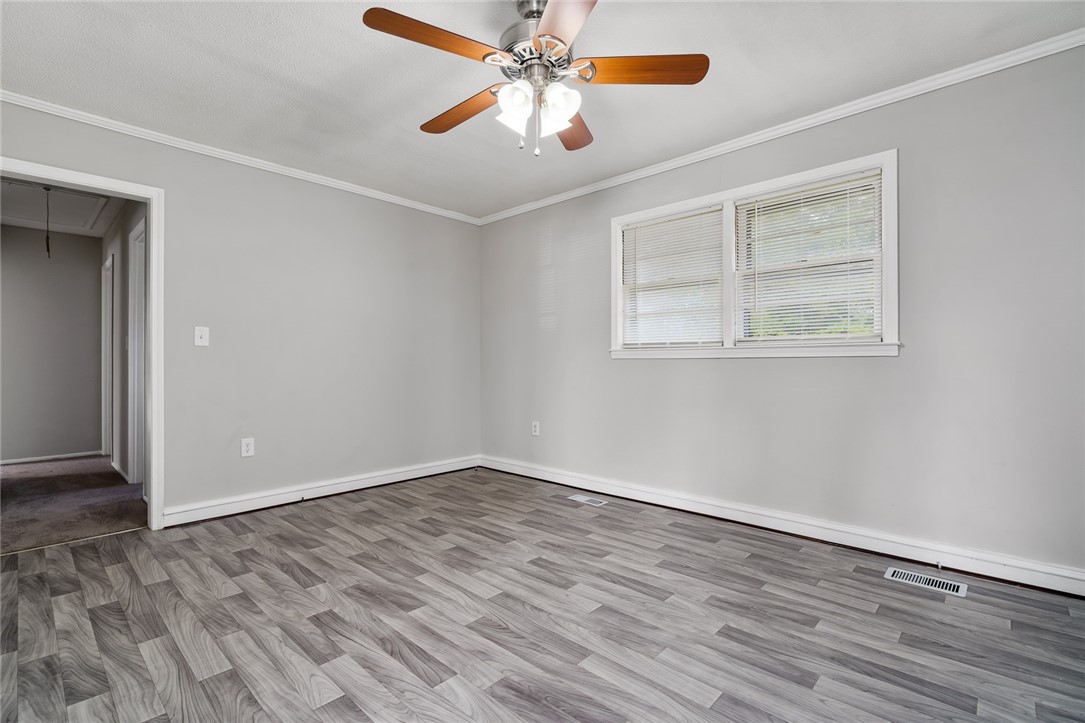 122 Terrace Lane Anderson, SC 29621 - Photo 12 of 27 Gallery Image 12