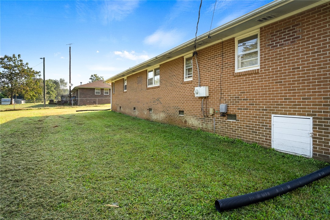 122 Terrace Lane Anderson, SC 29621 - Photo 23 of 27 Gallery Image 23