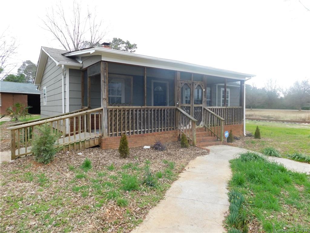 1566 Cedar Pine Lake Road Lancaster, SC 29720 - Photo 2 of 25 Gallery Image 2
