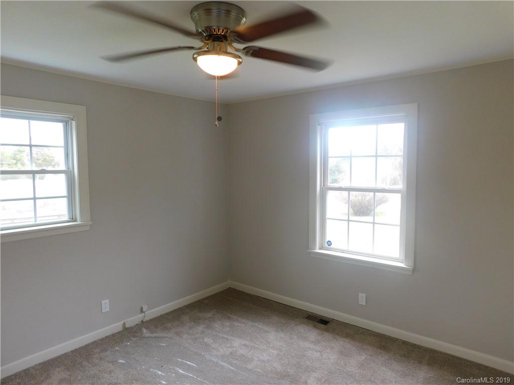 1566 Cedar Pine Lake Road Lancaster, SC 29720 - Photo 12 of 25 Gallery Image 12