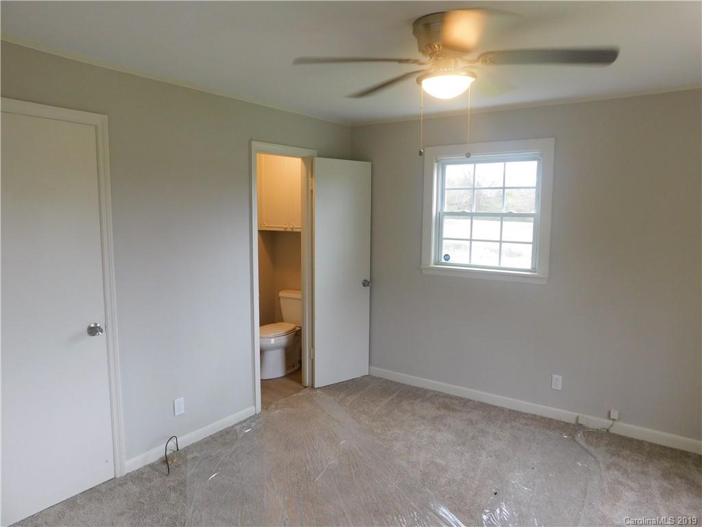 1566 Cedar Pine Lake Road Lancaster, SC 29720 - Photo 13 of 25 Gallery Image 13