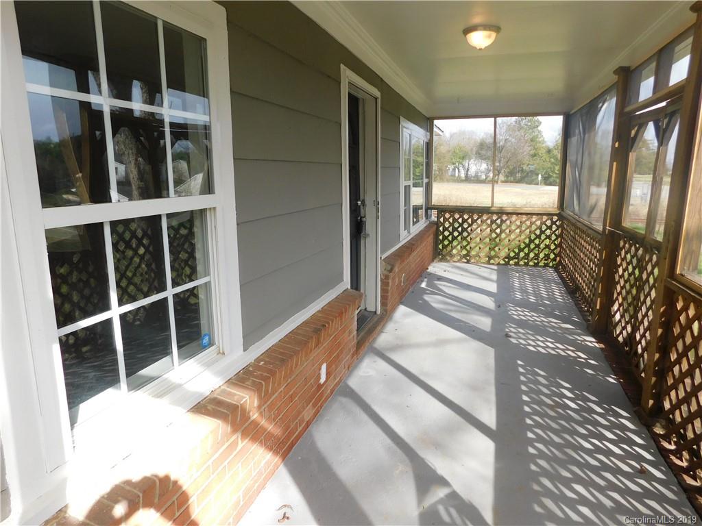 1566 Cedar Pine Lake Road Lancaster, SC 29720 - Photo 3 of 25 Gallery Image 3