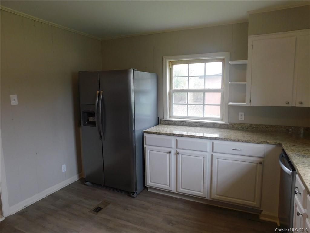 1566 Cedar Pine Lake Road Lancaster, SC 29720 - Photo 6 of 25 Gallery Image 6