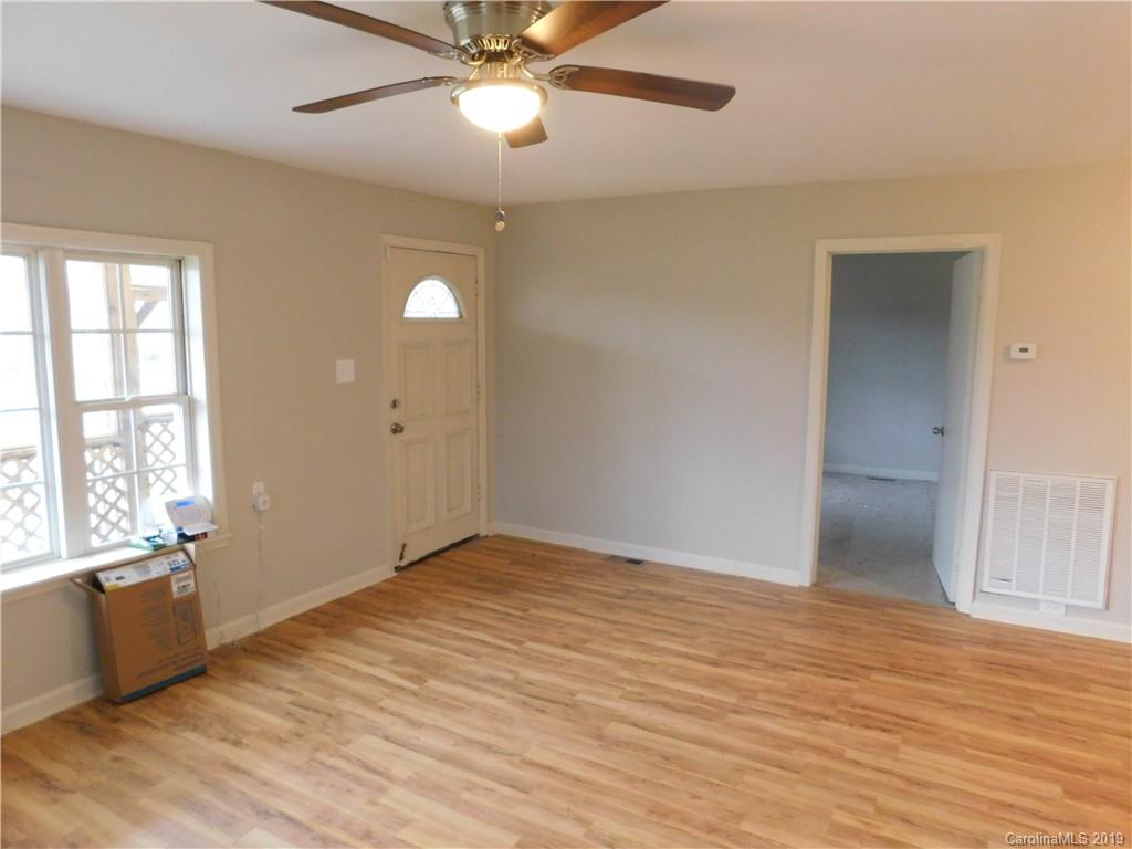 1566 Cedar Pine Lake Road Lancaster, SC 29720 - Photo 10 of 25 Gallery Image 10