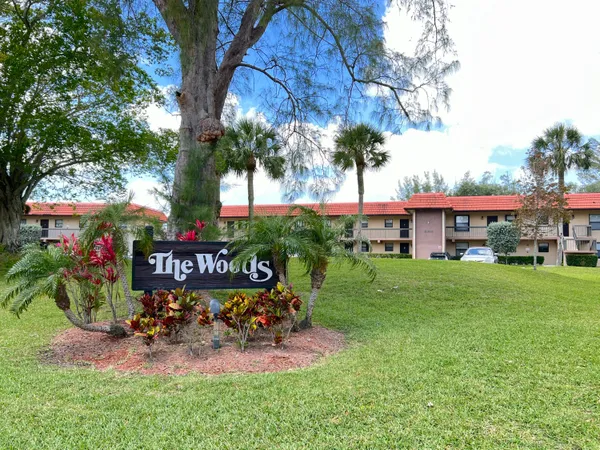 $2,150 | 21890 Lake Forest Circle, Unit 101, Boca Raton, FL 33433
