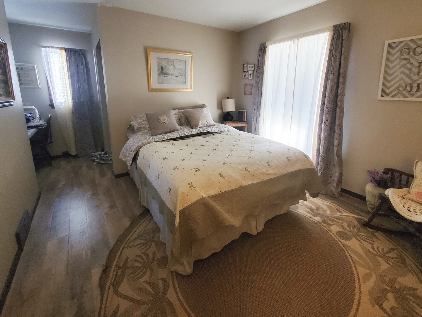 42W490 Kedeka Road Sugar Grove, IL 60554 - Photo 13 of 30 a spacious bedroom with a bed and a window