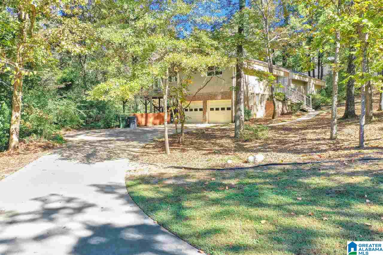 1850 Hamilton Road Pelham, AL 35124 - Photo 2 of 43