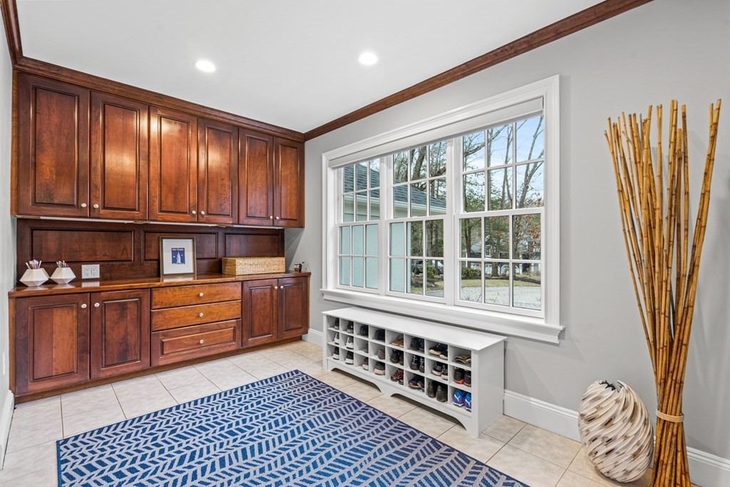 7 Ledgewood Road Winchester, MA 01890 - Photo 21 of 42