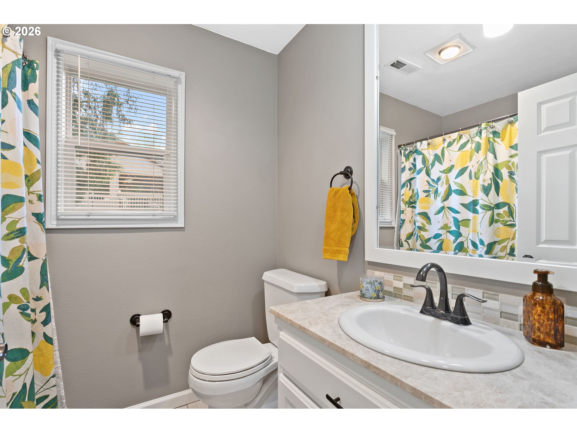 7632 Southwest Ruby Terrace Portland, OR 97219 - Photo 39 of 48