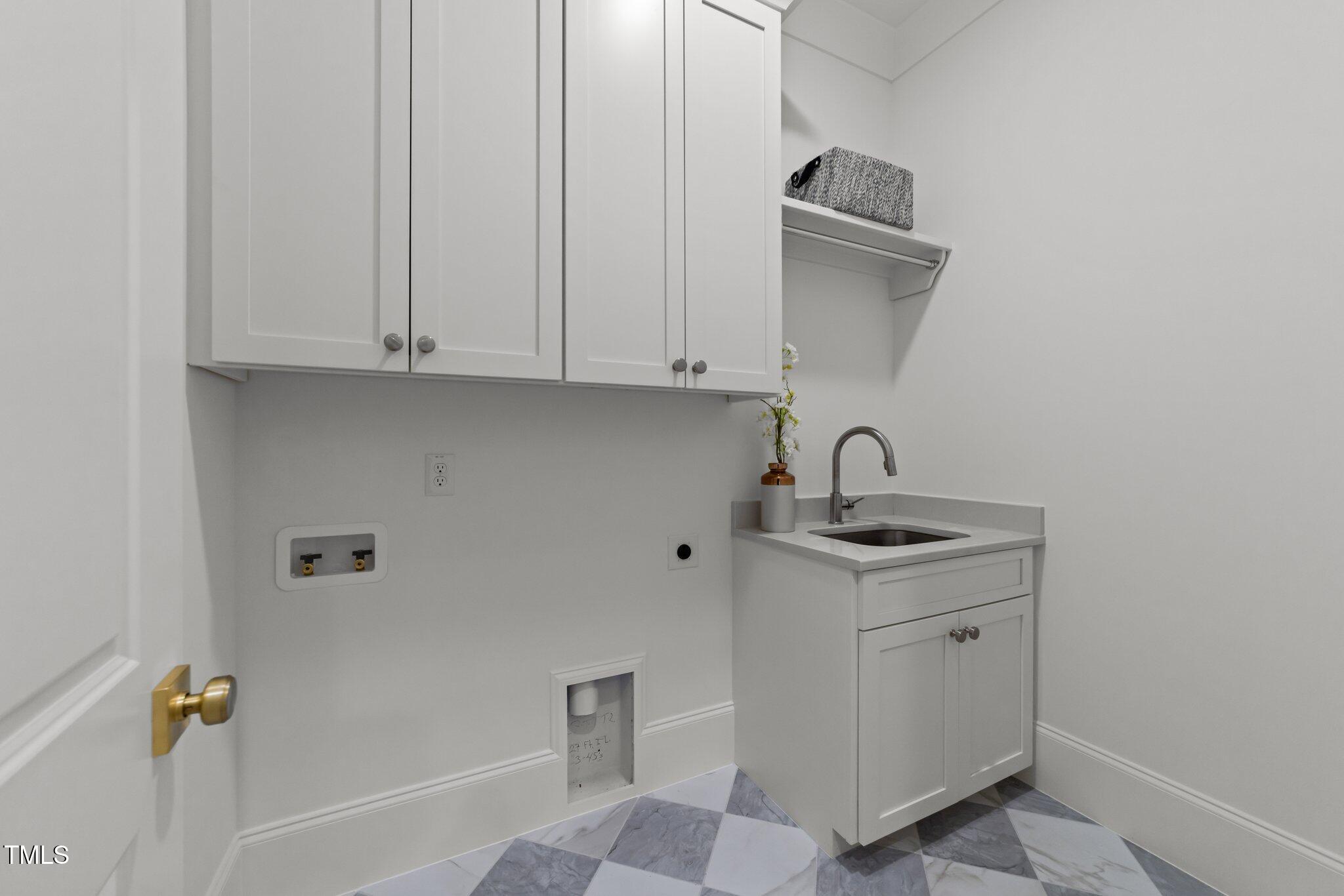 4501 Bartlett Street Raleigh, NC 27609 - Photo 40 of 57 24-web-or-mls-3D5A3026