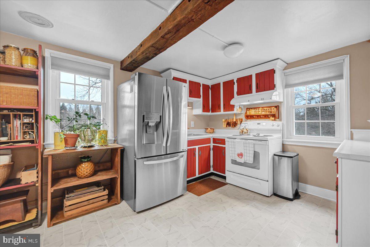4353 Nusbaum Road Taneytown, MD 21787 - Photo 4 of 60 Kitchen