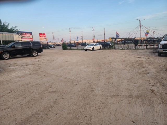 2520 West Mt Houston Road Houston, TX 77038 - Photo 7 of 27