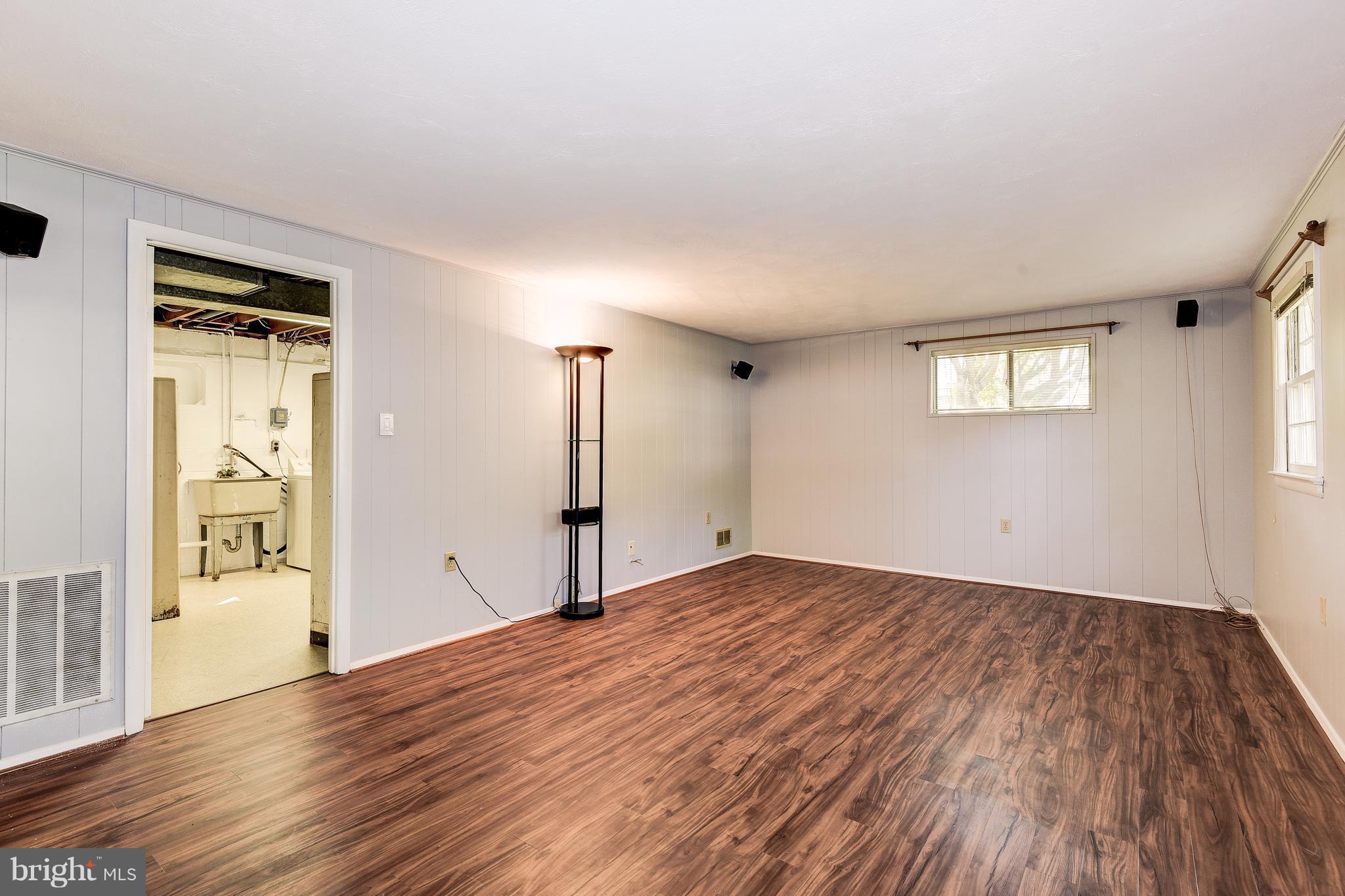 6803 Trexler Road Hyattsville, MD 20784 - Photo 23 of 30 Family Room