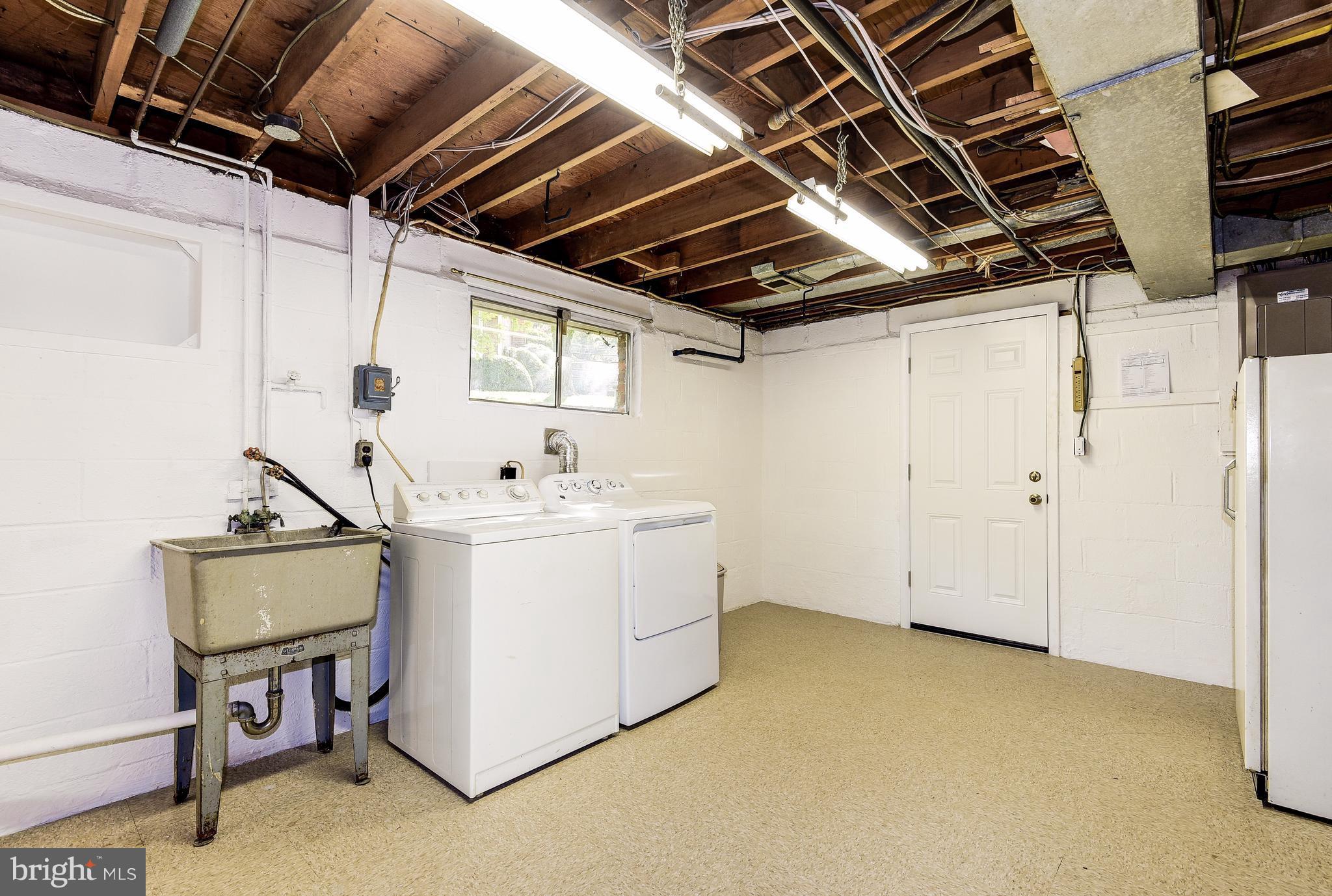 6803 Trexler Road Hyattsville, MD 20784 - Photo 26 of 30 Interior (General)