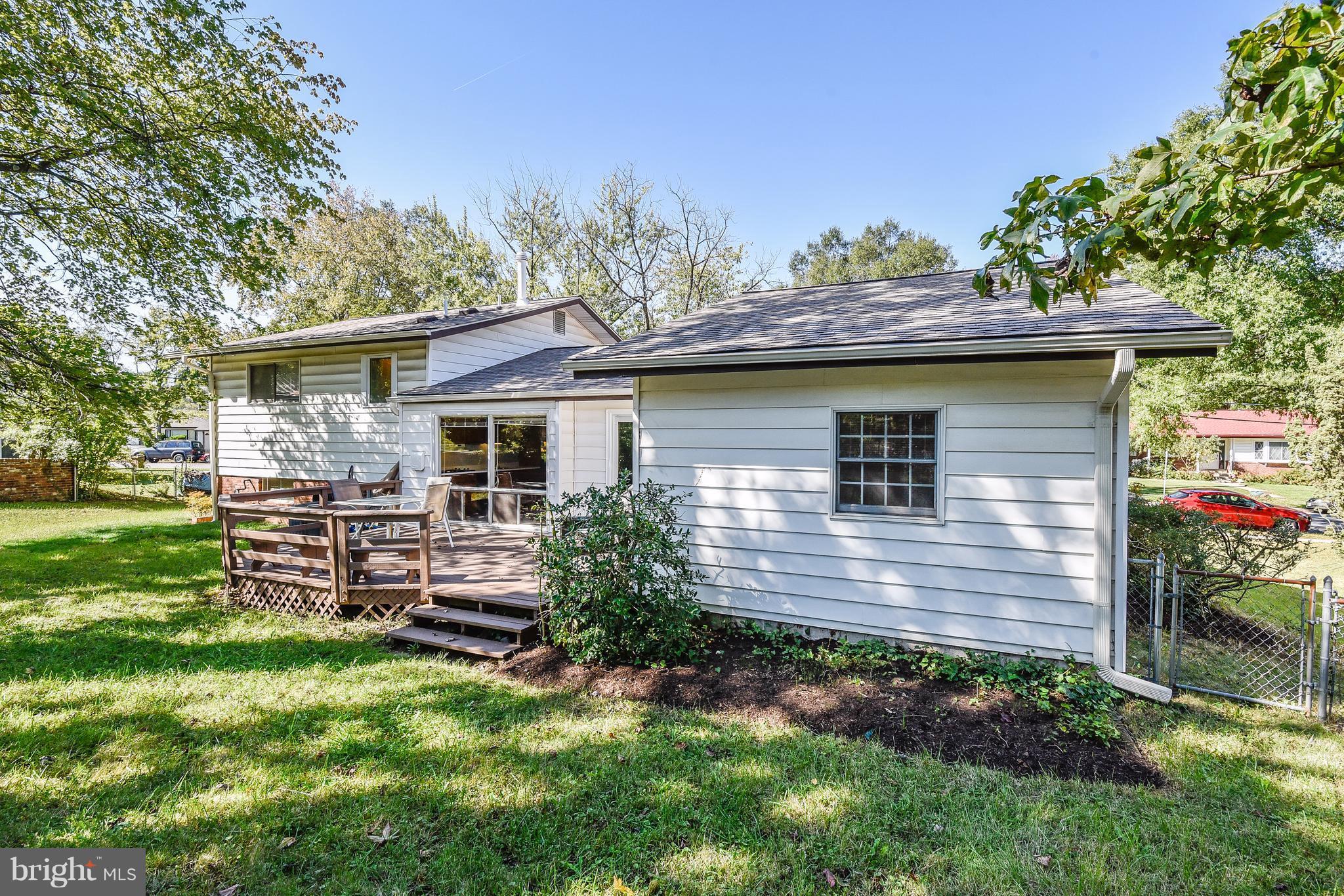6803 Trexler Road Hyattsville, MD 20784 - Photo 28 of 30 Exterior (Rear)