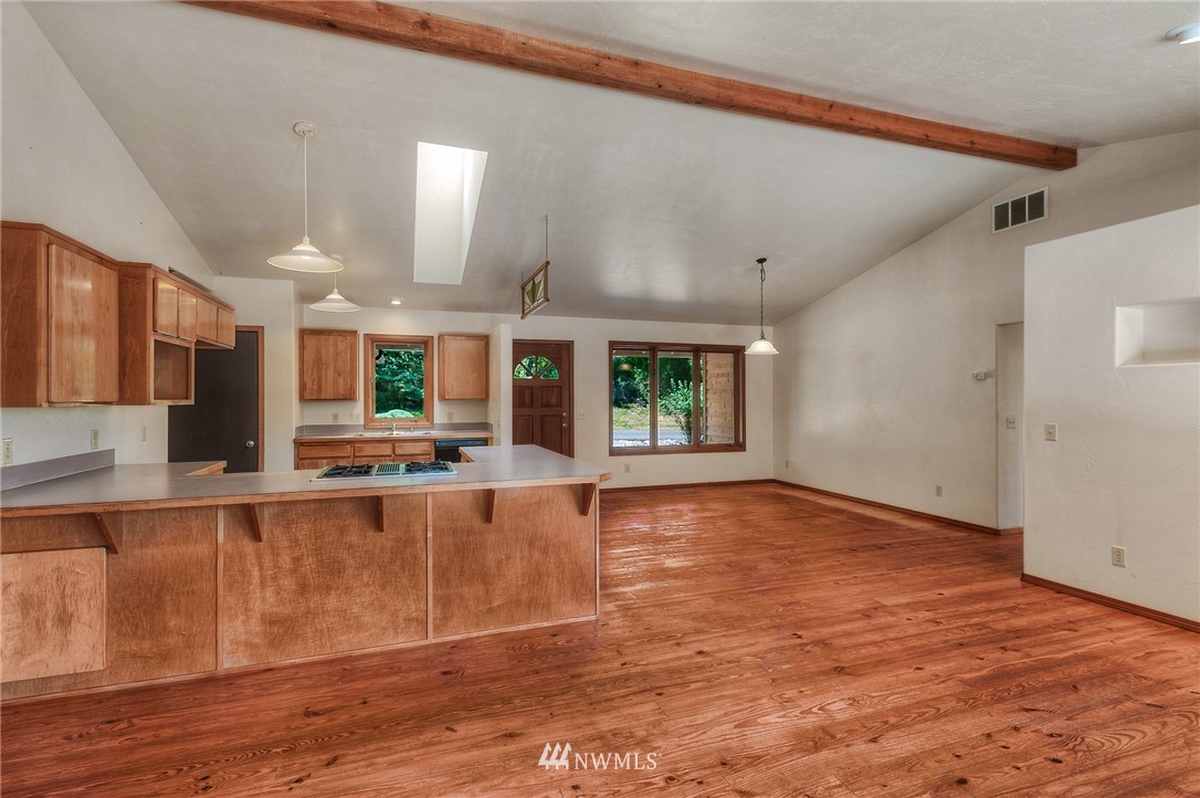 380 Coddington Road Coupeville, WA 98239 - Photo 6 of 25