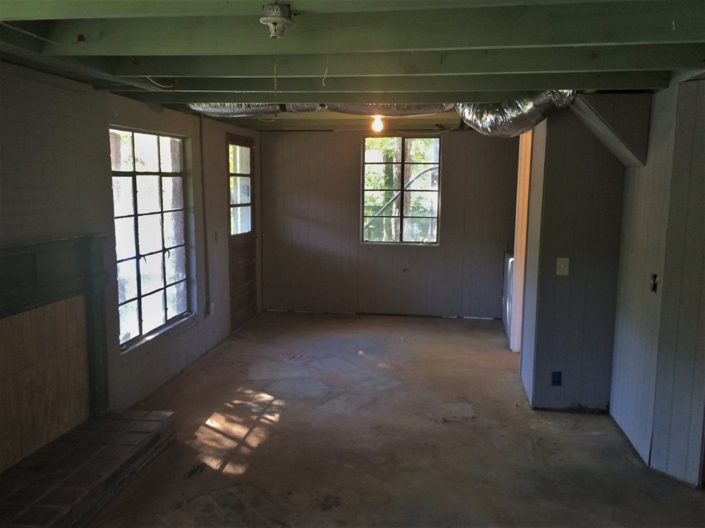 257 Lake Cheohee Road Tamassee, SC 29686 - Photo 21 of 35 Gallery Image 21