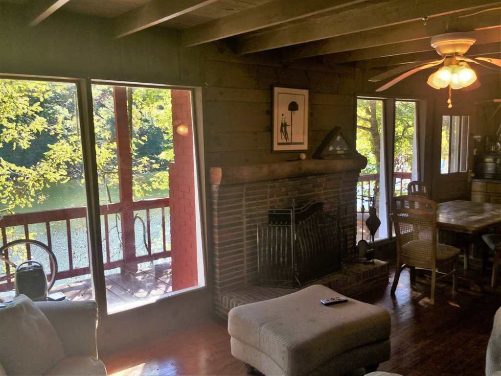 257 Lake Cheohee Road Tamassee, SC 29686 - Photo 28 of 35 Gallery Image 28