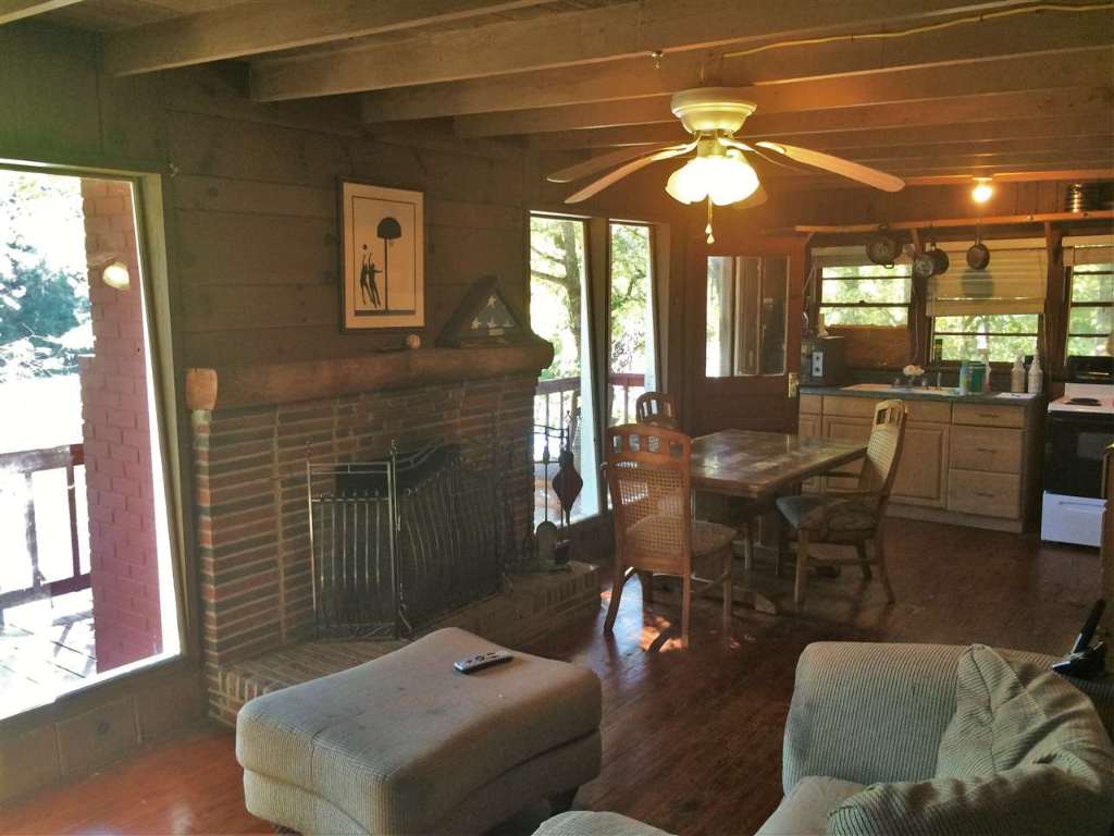 257 Lake Cheohee Road Tamassee, SC 29686 - Photo 6 of 35 Gallery Image 6