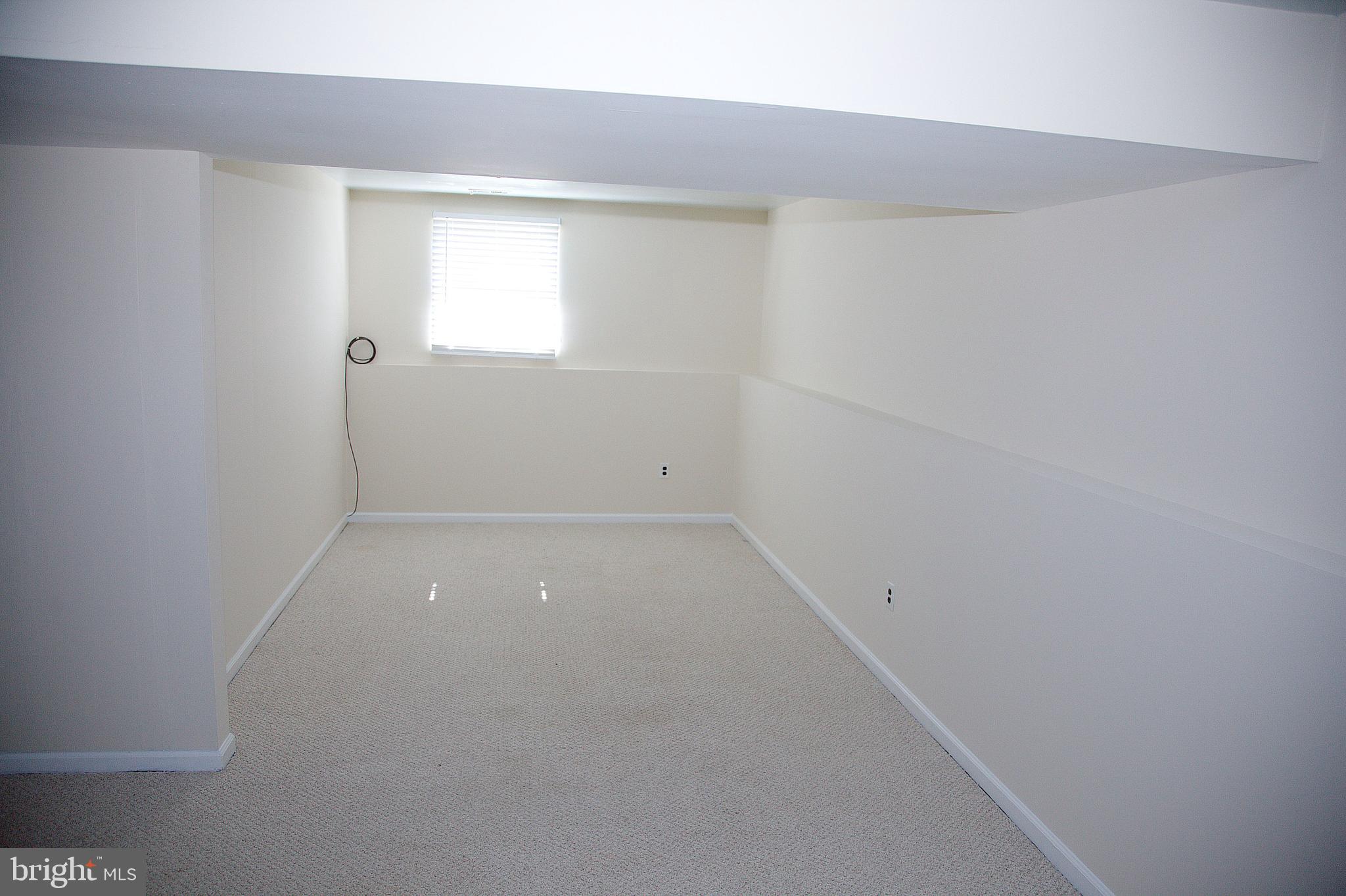 960 Uniontown Road Westminster, MD 21158 - Photo 26 of 44 In--law suite living room view